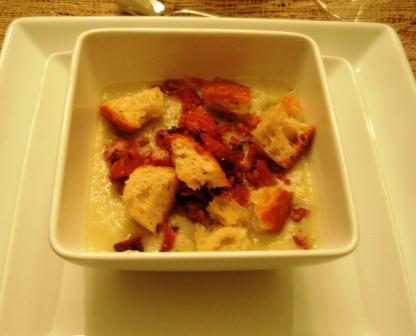 Cauliflower Soup with Bacon and Croutons